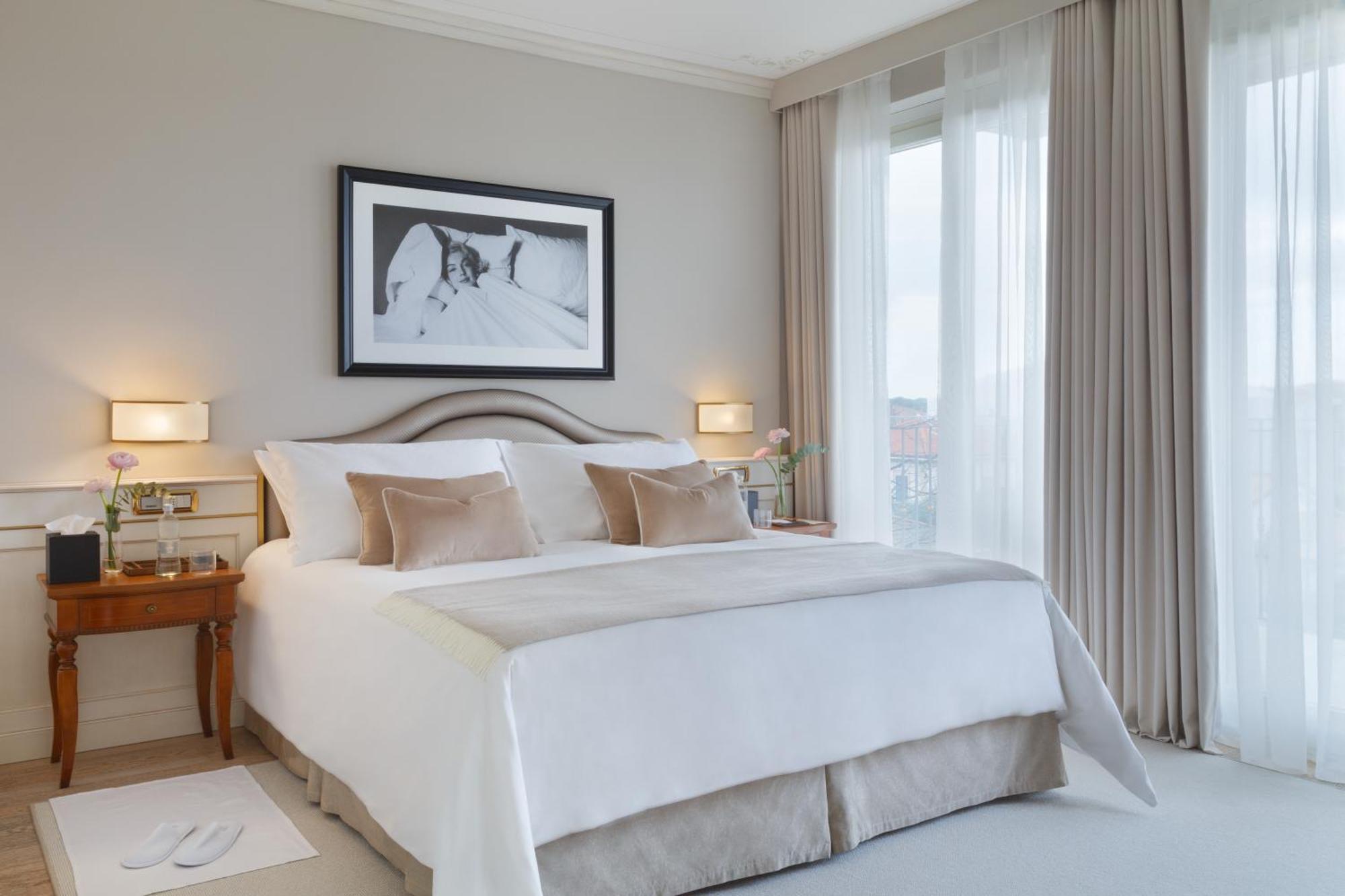 Deluxe Doppel-/Zweibettzimmer mit Balkon