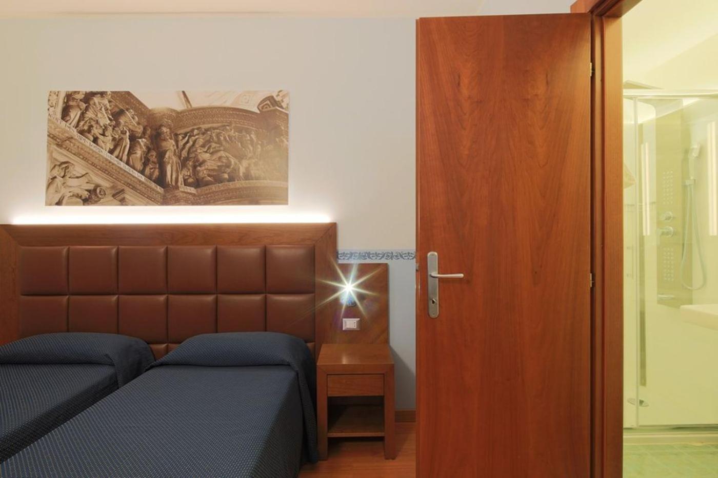 Twin Classic Room