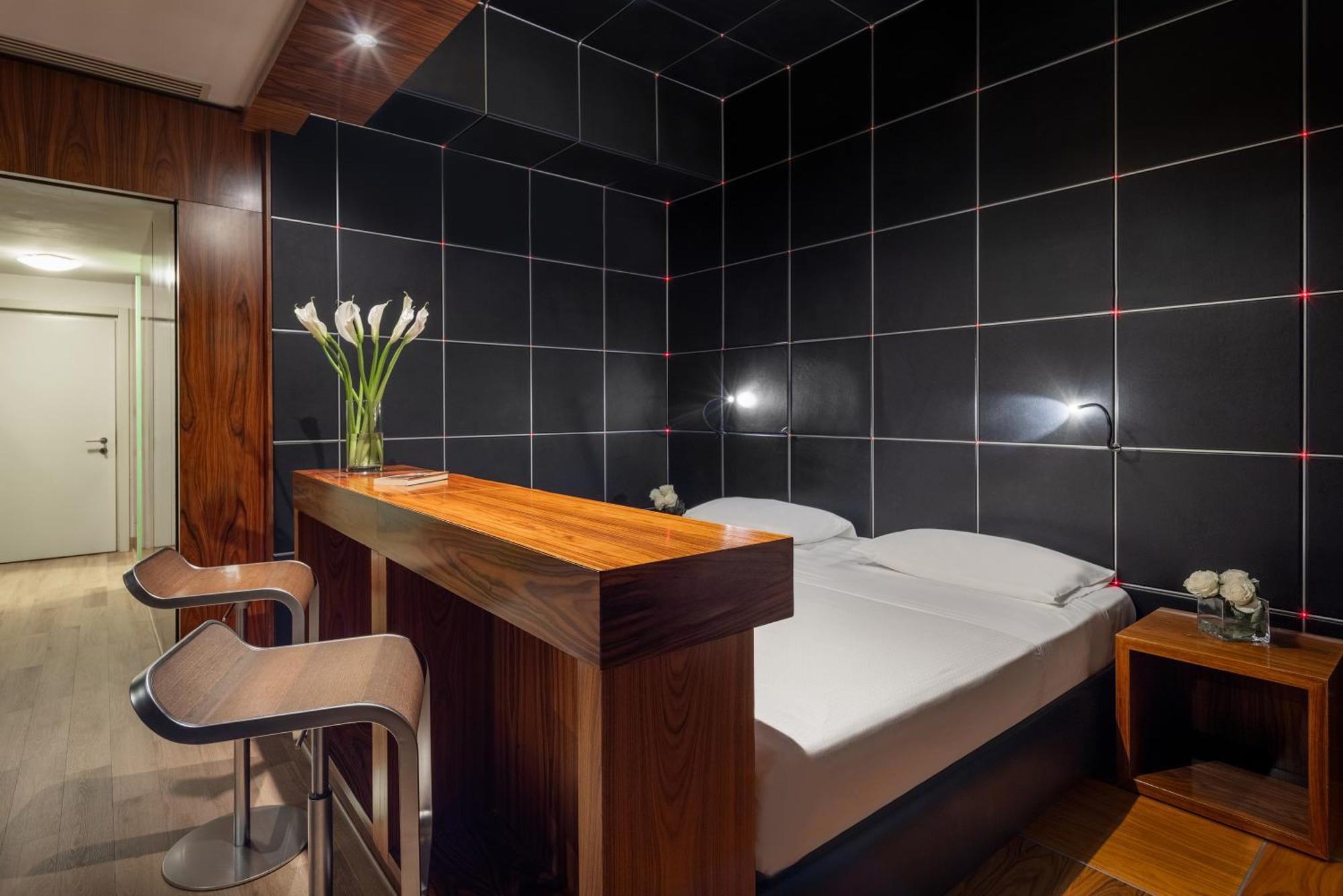Classic Double Room Extra Bed,1710254201:JPEG