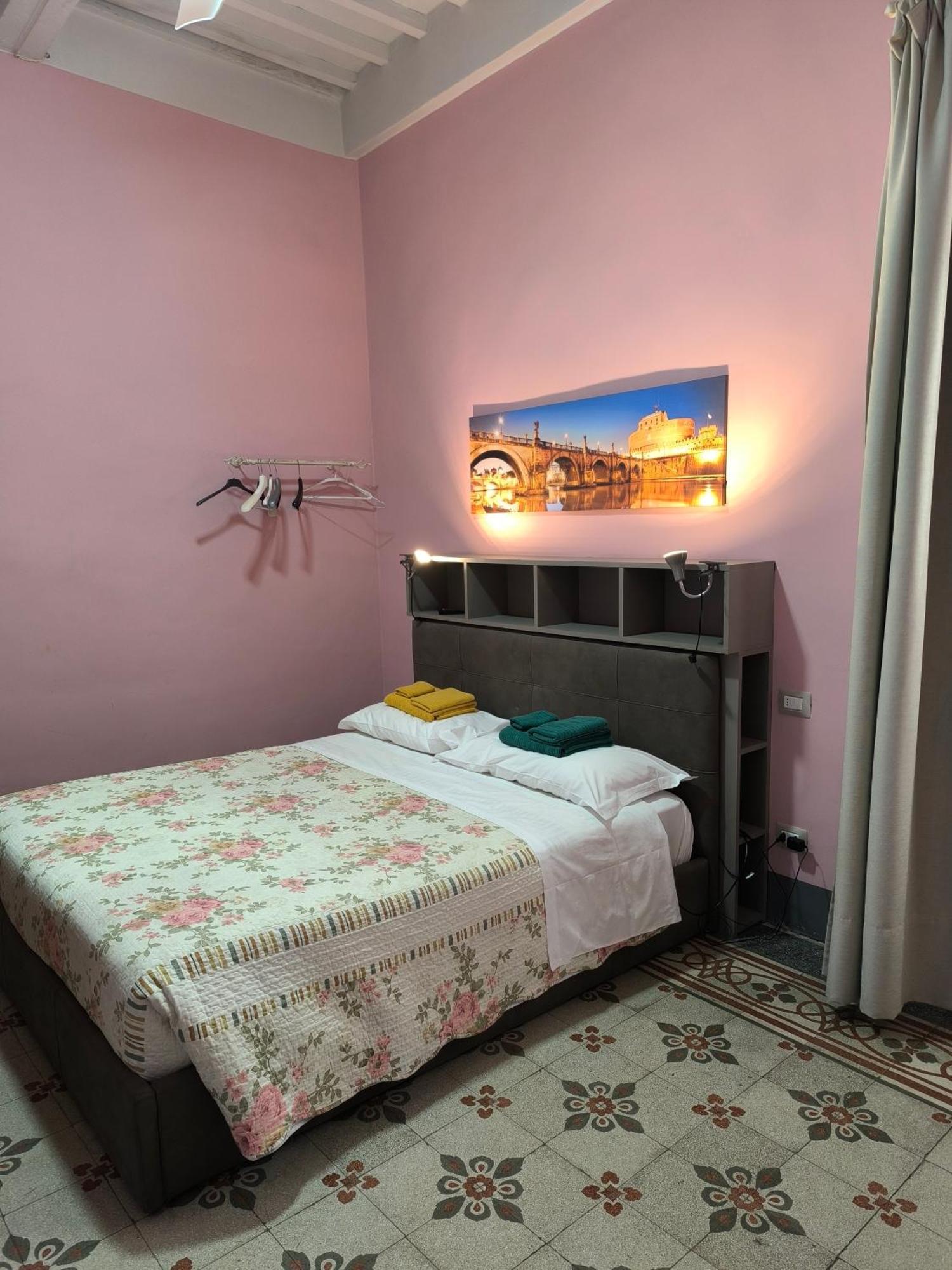 Queen Room