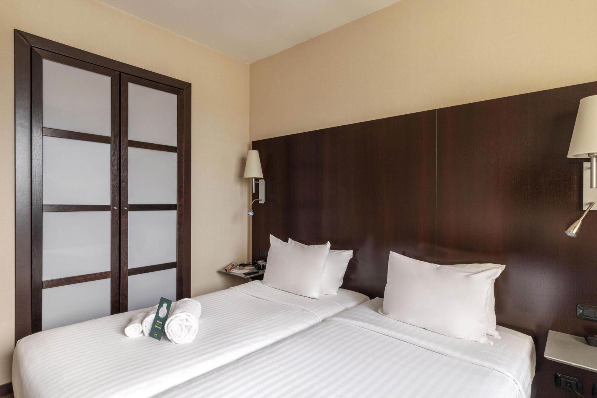 Superior Twin Room,1742591474:JPEG