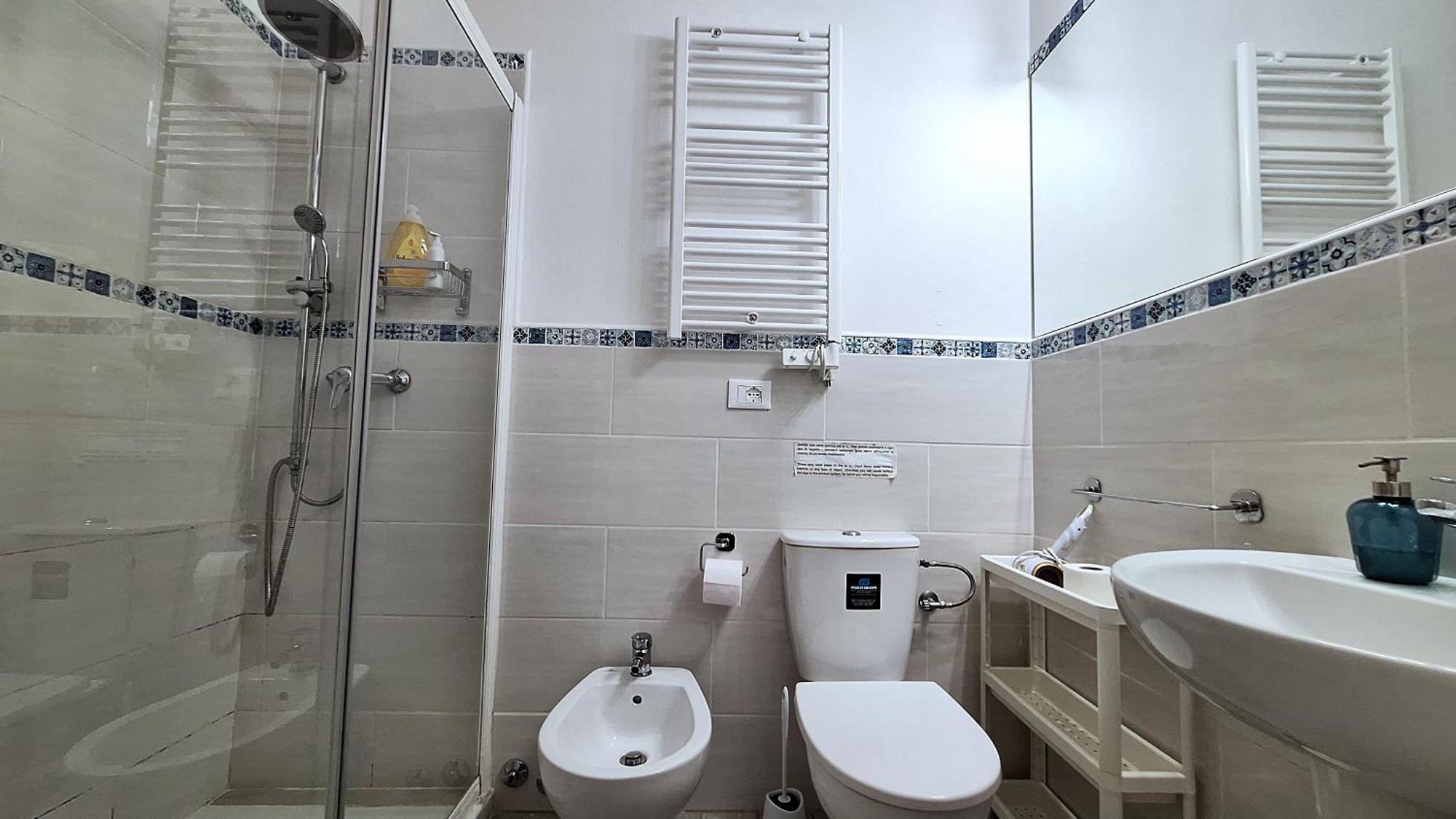 Chambre Familiale avec Salle de Bains Privative