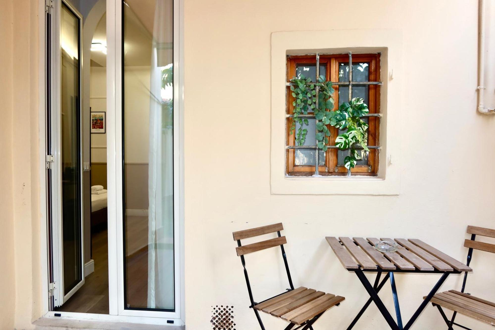 Quadruple Room Terrace