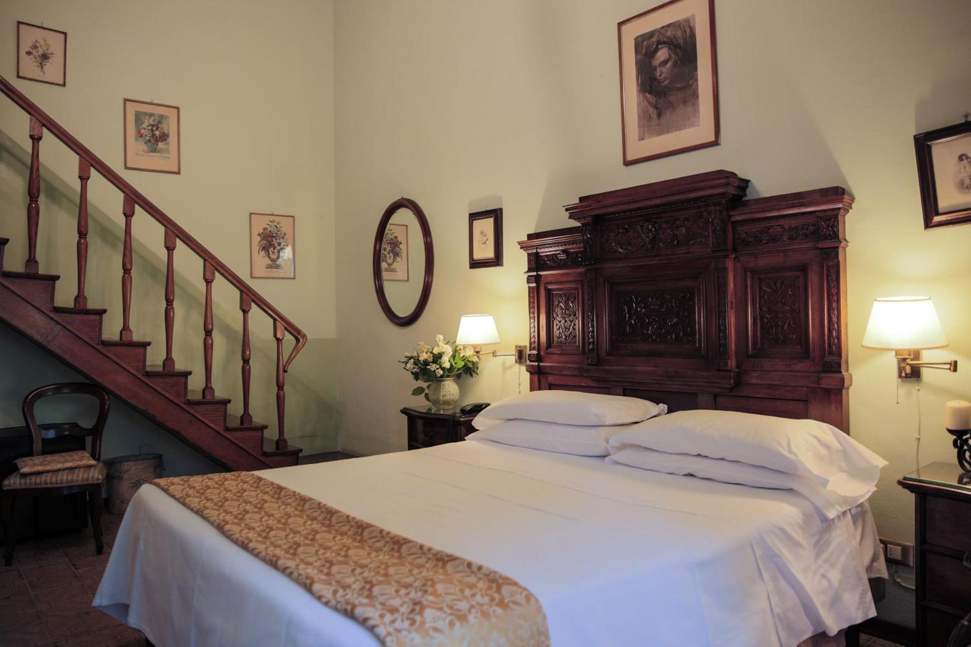 Superior Family Room,1758276625:JPEG