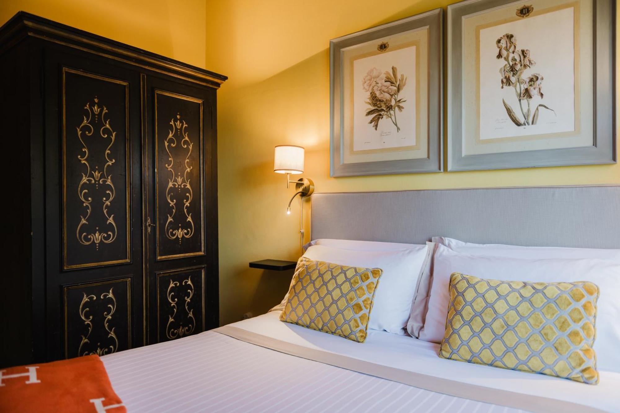 Deluxe Double or Twin Room Garden View