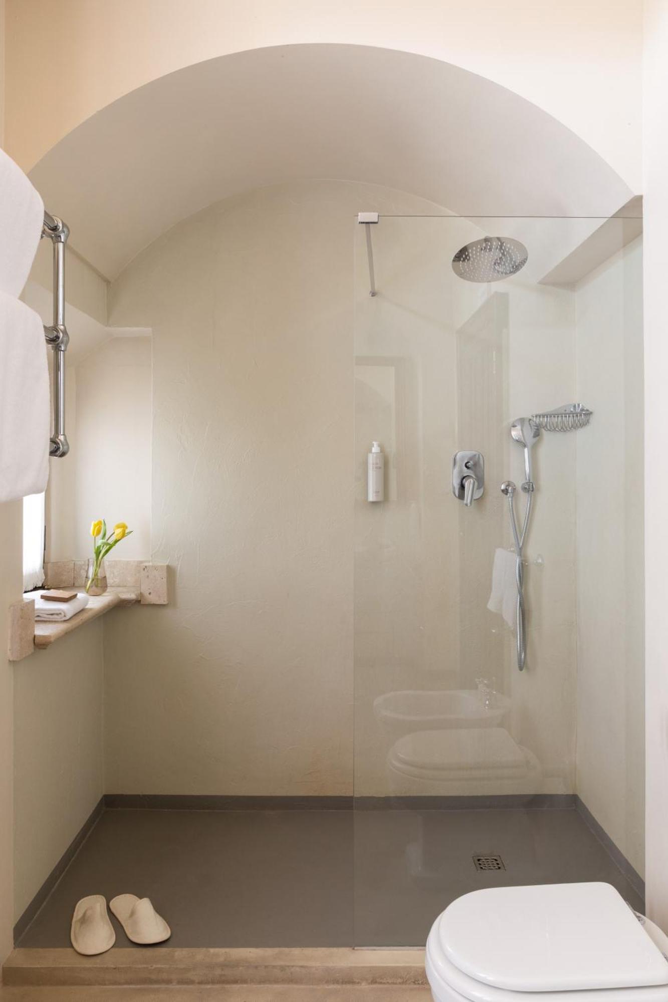 Junior Suite,1770843119:JPEG