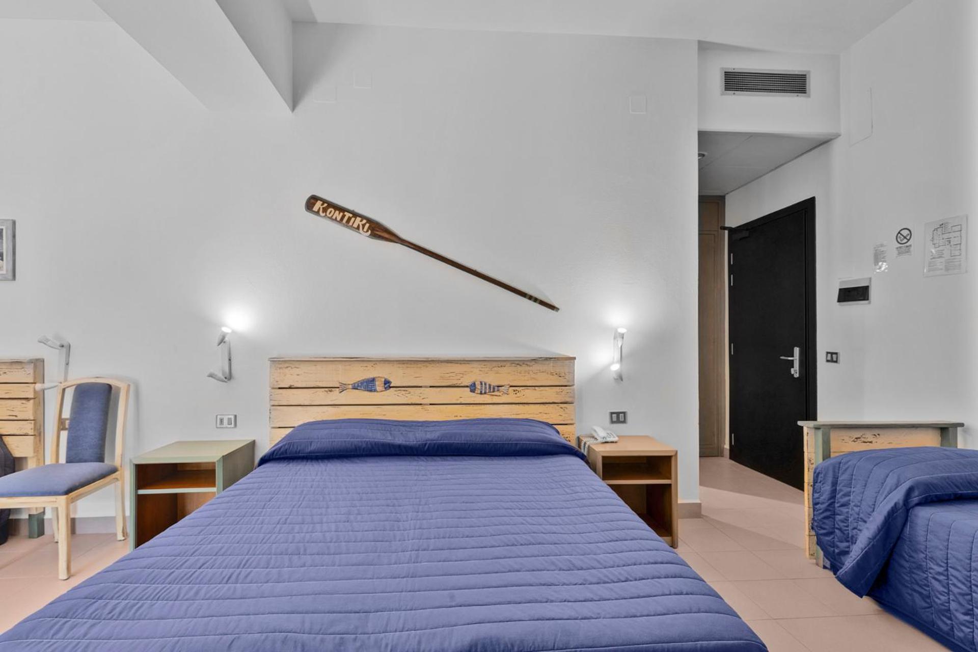 Triple Room