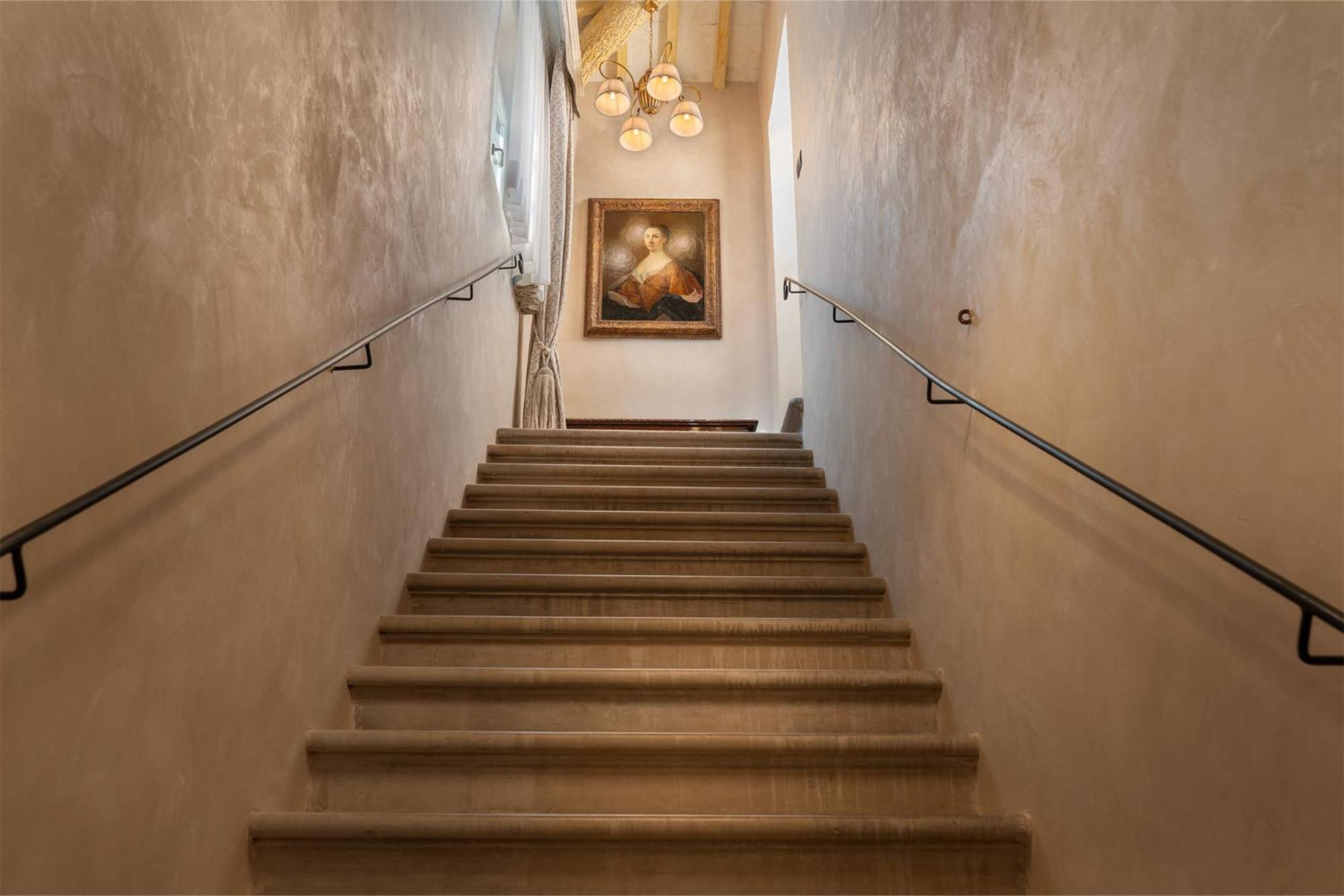 Presidential Suite,1772356593:JPEG