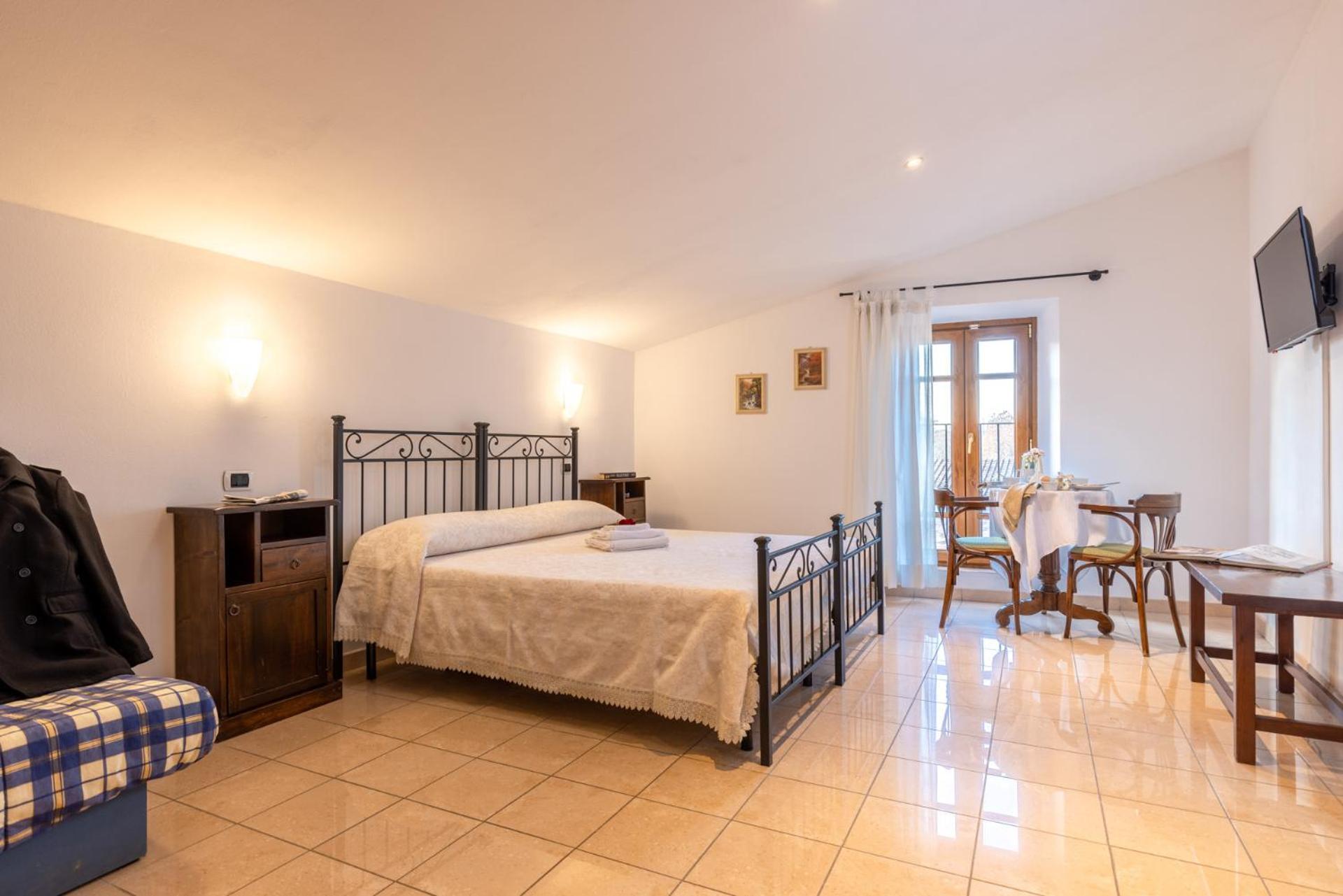 Large Double Room