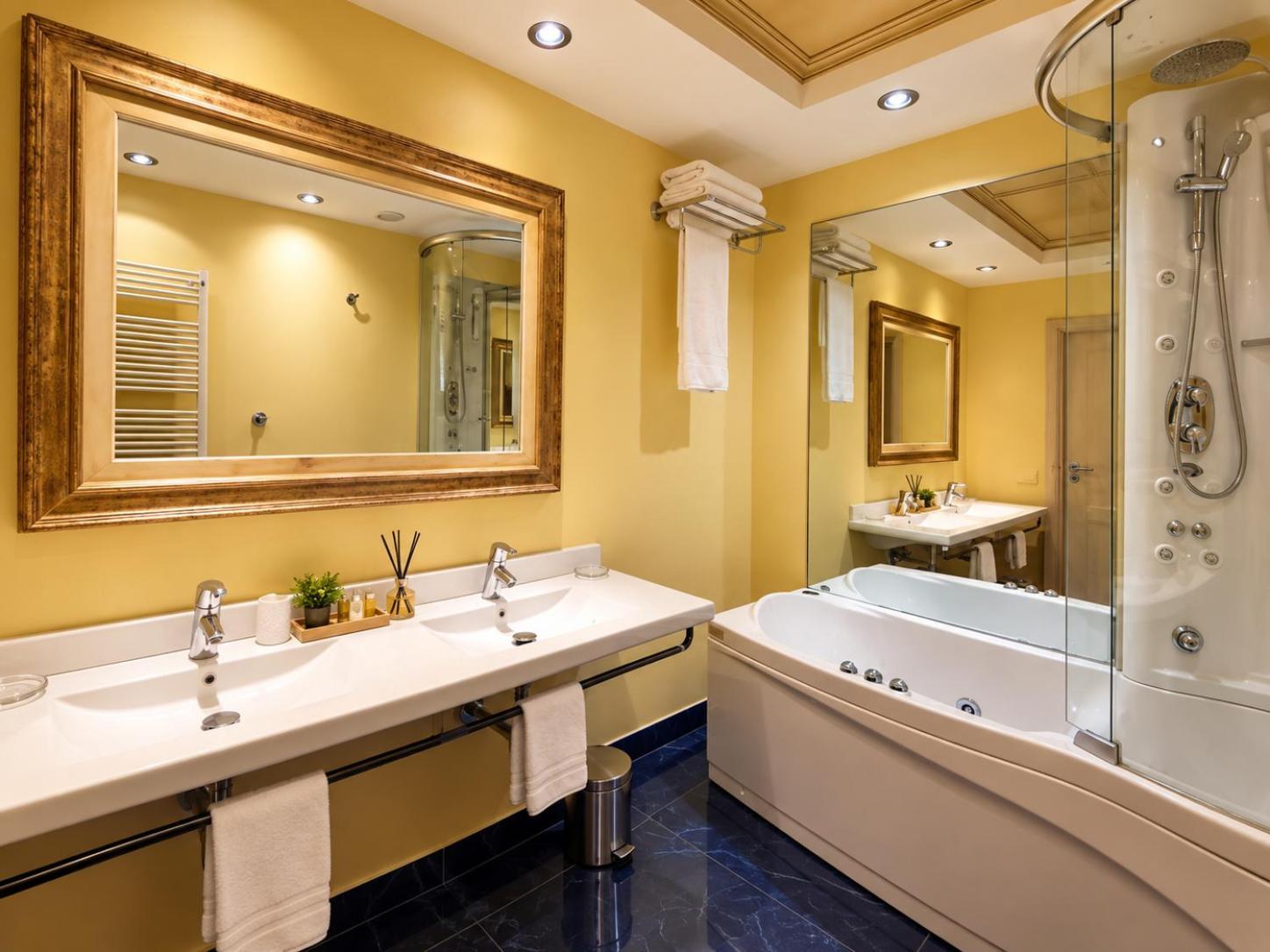 Superior Suite