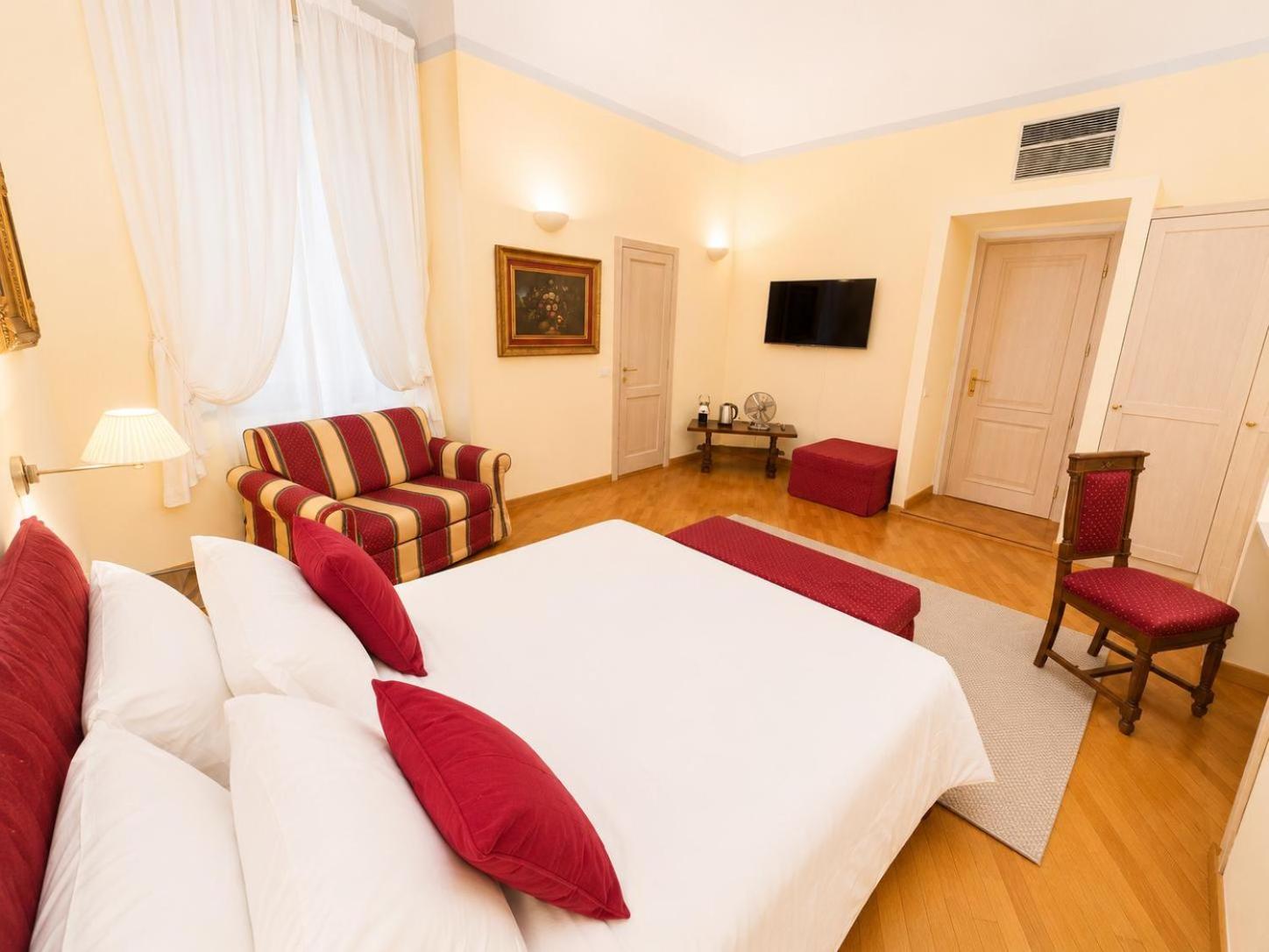 Deluxe Double or Twin Room