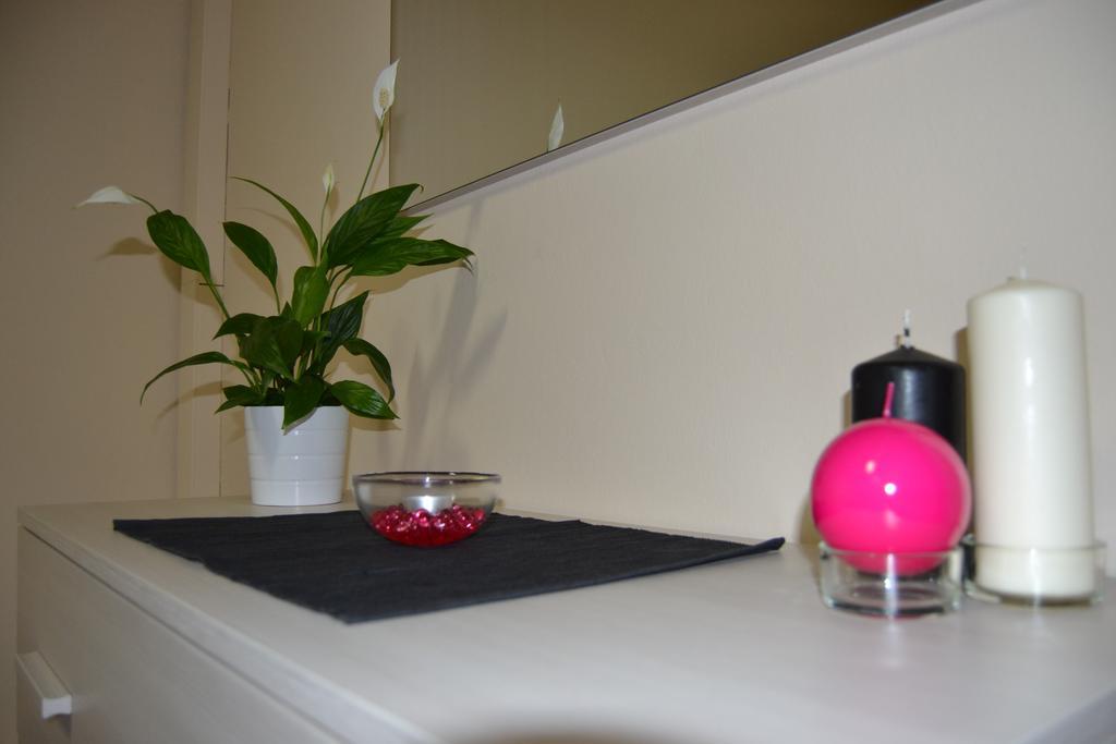 Tweepersoonskamer met Gedeelde Badkamer
