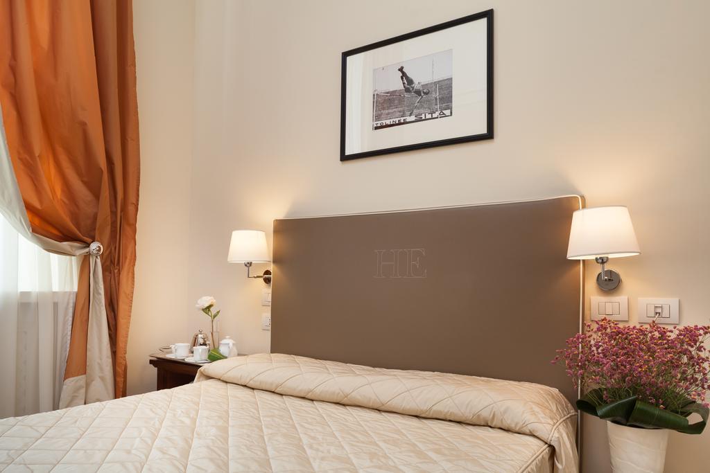 Classic Double Room,267920609:JPEG