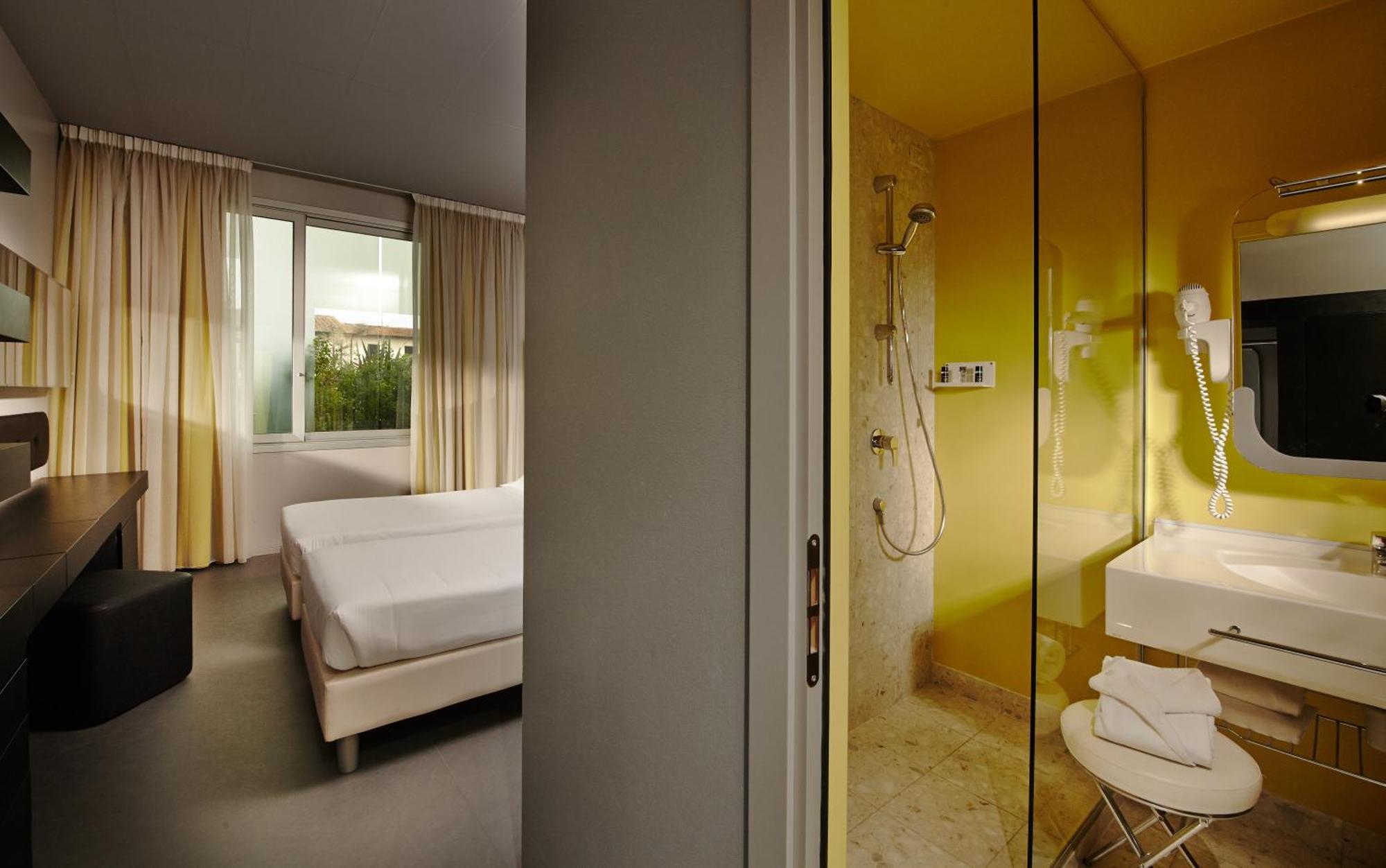 Classic Double Room,1199285647:JPEG