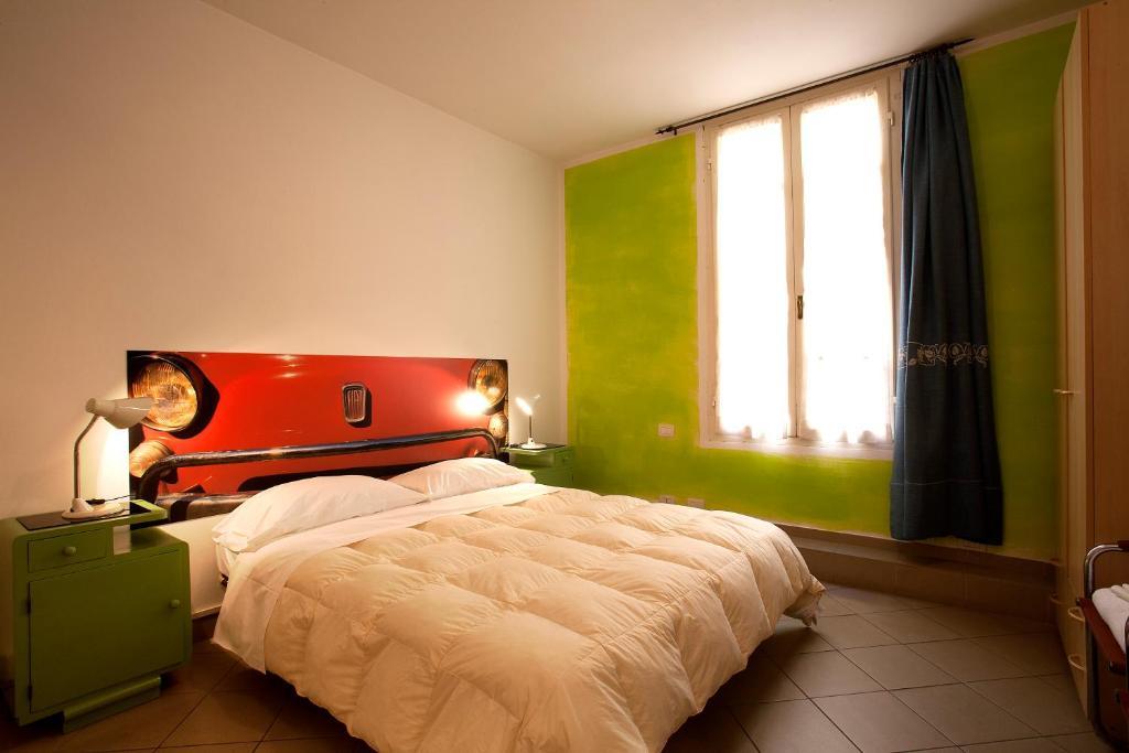 Double or Twin Room,691253085:JPEG