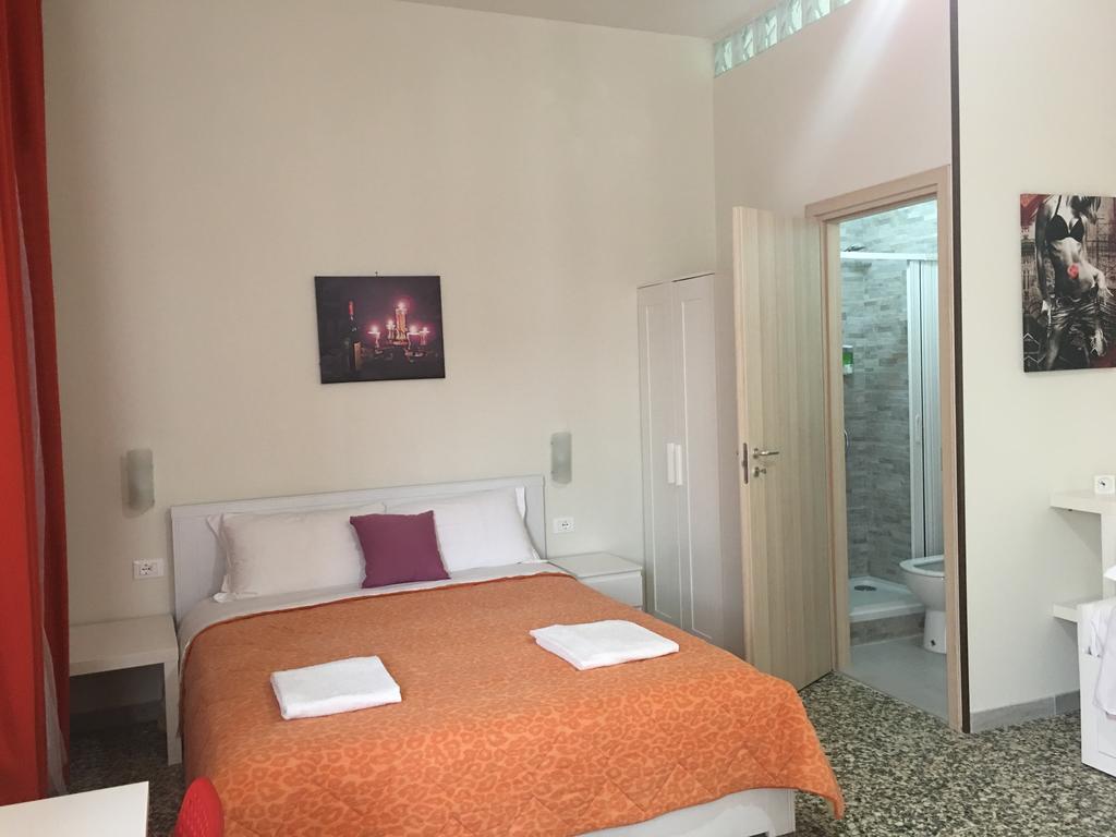 Quadruple Room Private Bathroom