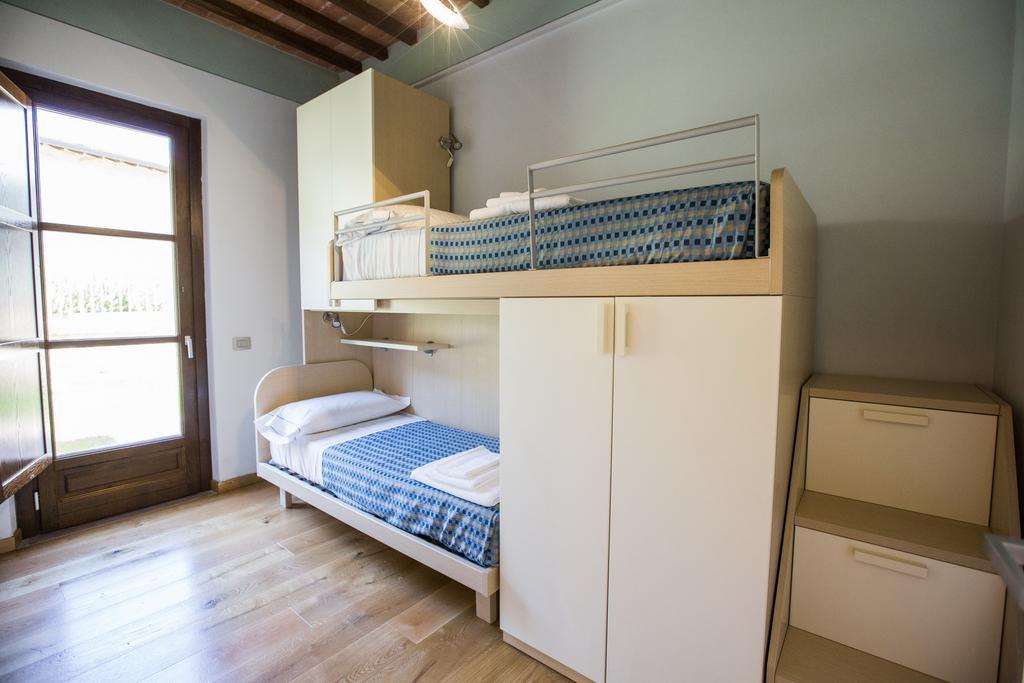 Two-Bedroom Apartment (5 Adults),346166155:JPEG