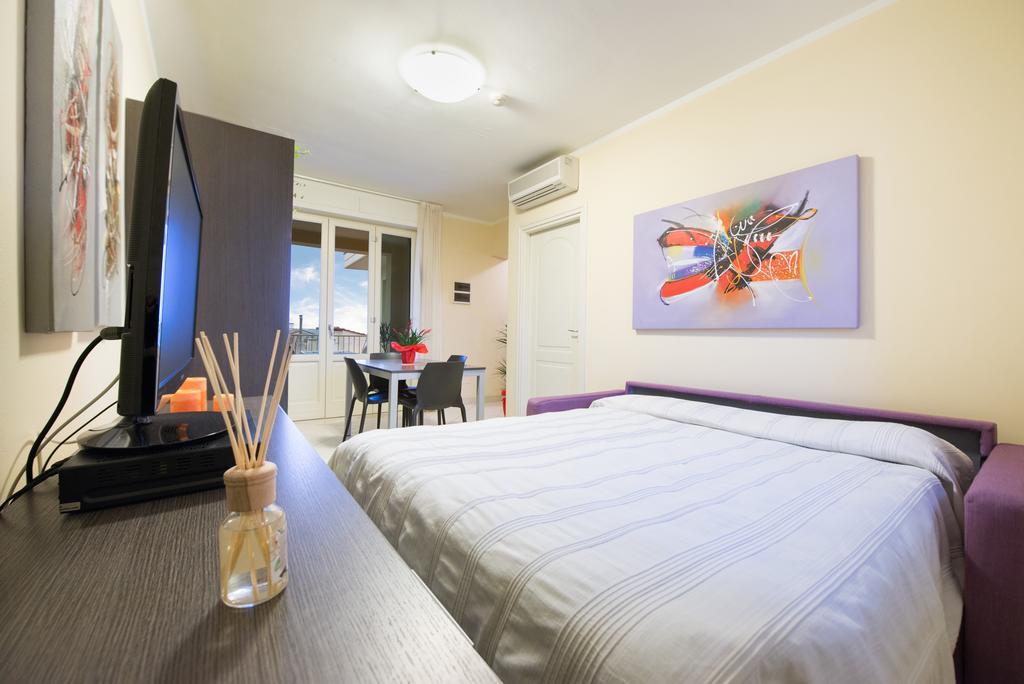 Superior Apartment,405454014:JPEG