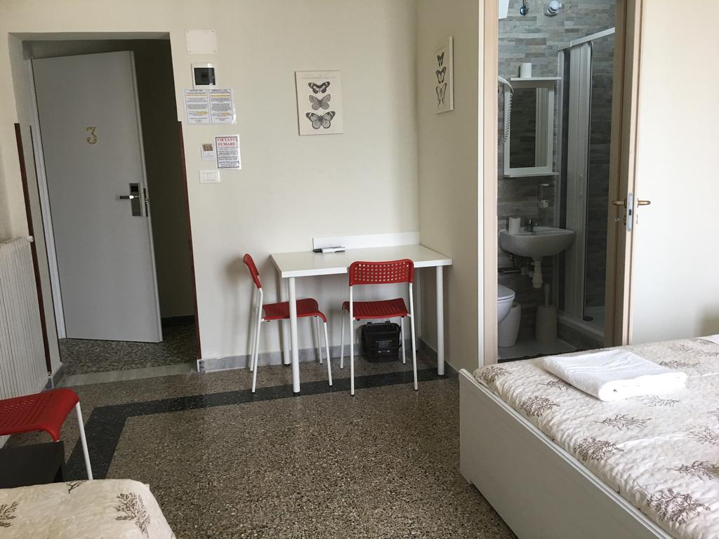 Triple Room Private Bathroom
