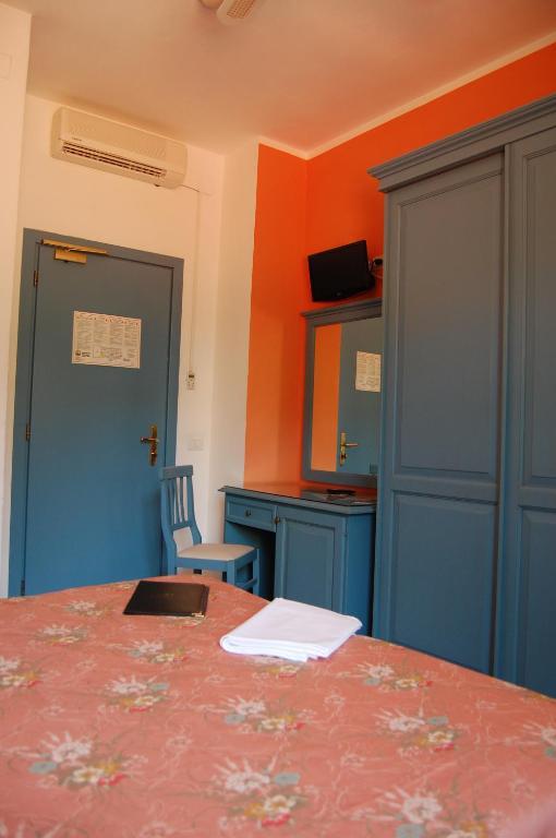 Double or Twin Room,46678321:JPEG