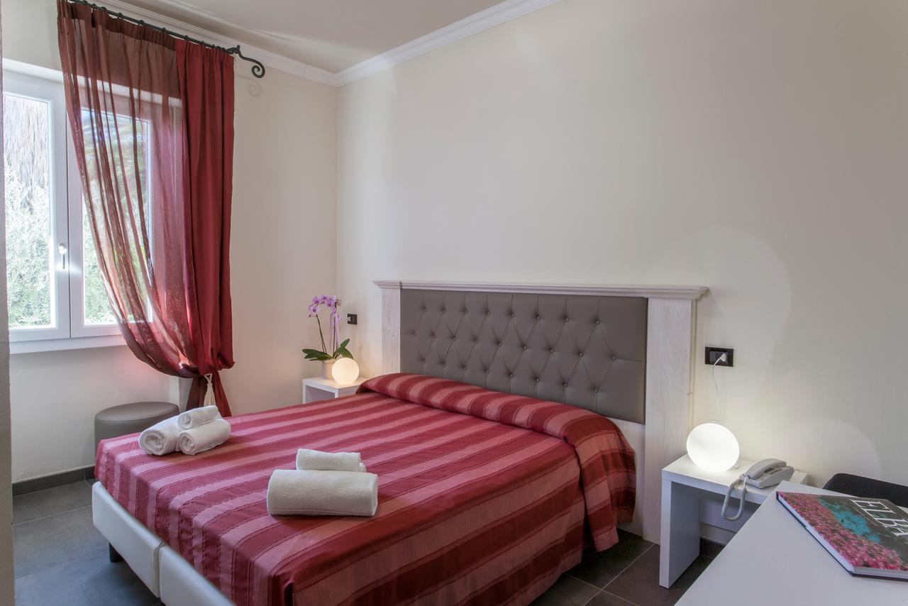Classic Double Room,508934712:JPEG