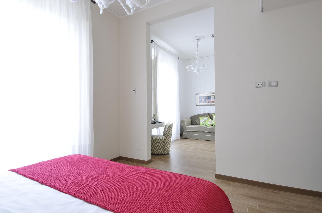 Deluxe Triple Room,608966220:JPEG