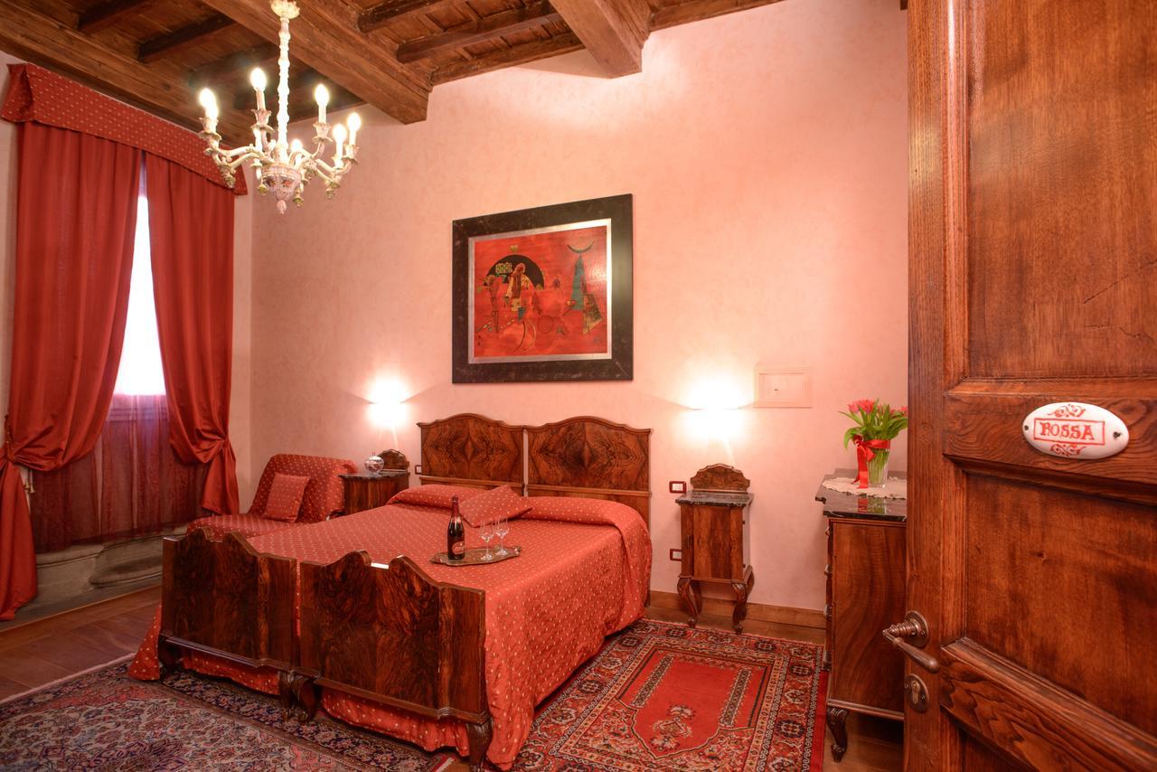 Deluxe Triple Room Private Bathroom