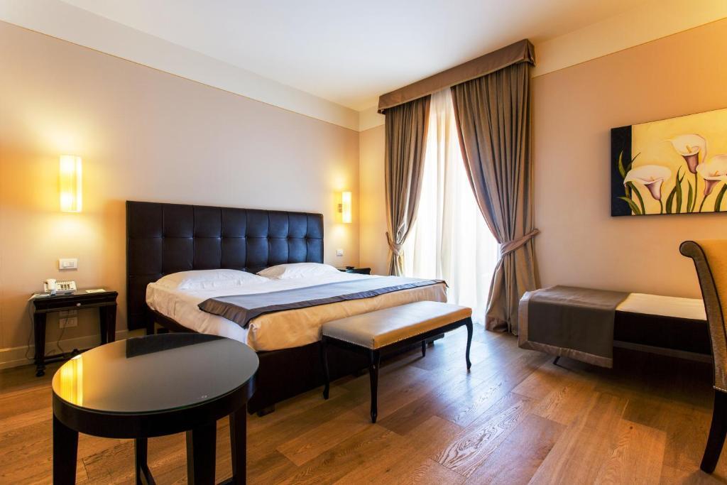 Triple Room,1218580513:JPEG