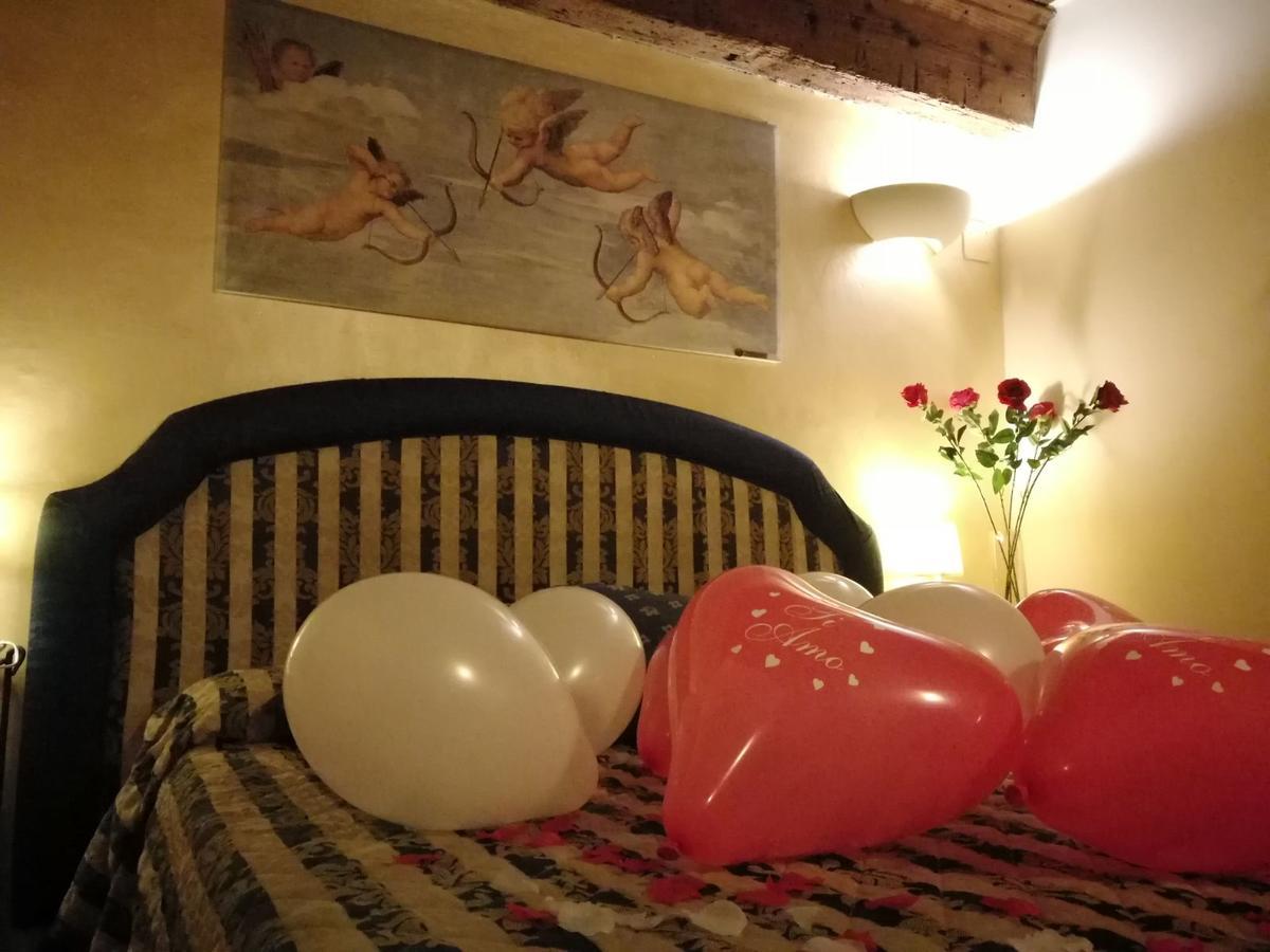 Superior Double or Twin Room,784430562:JPEG