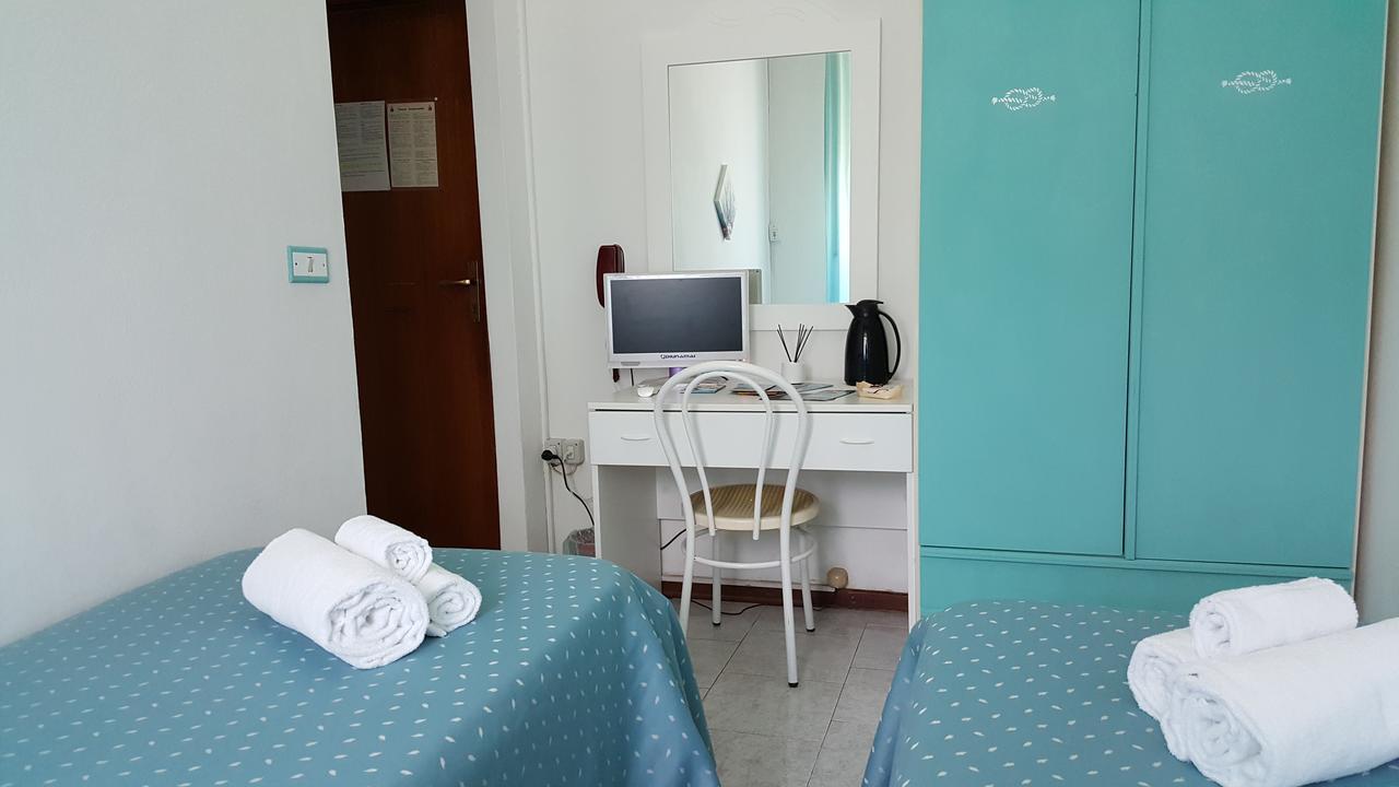 Economy Twin Room,799007637:JPEG