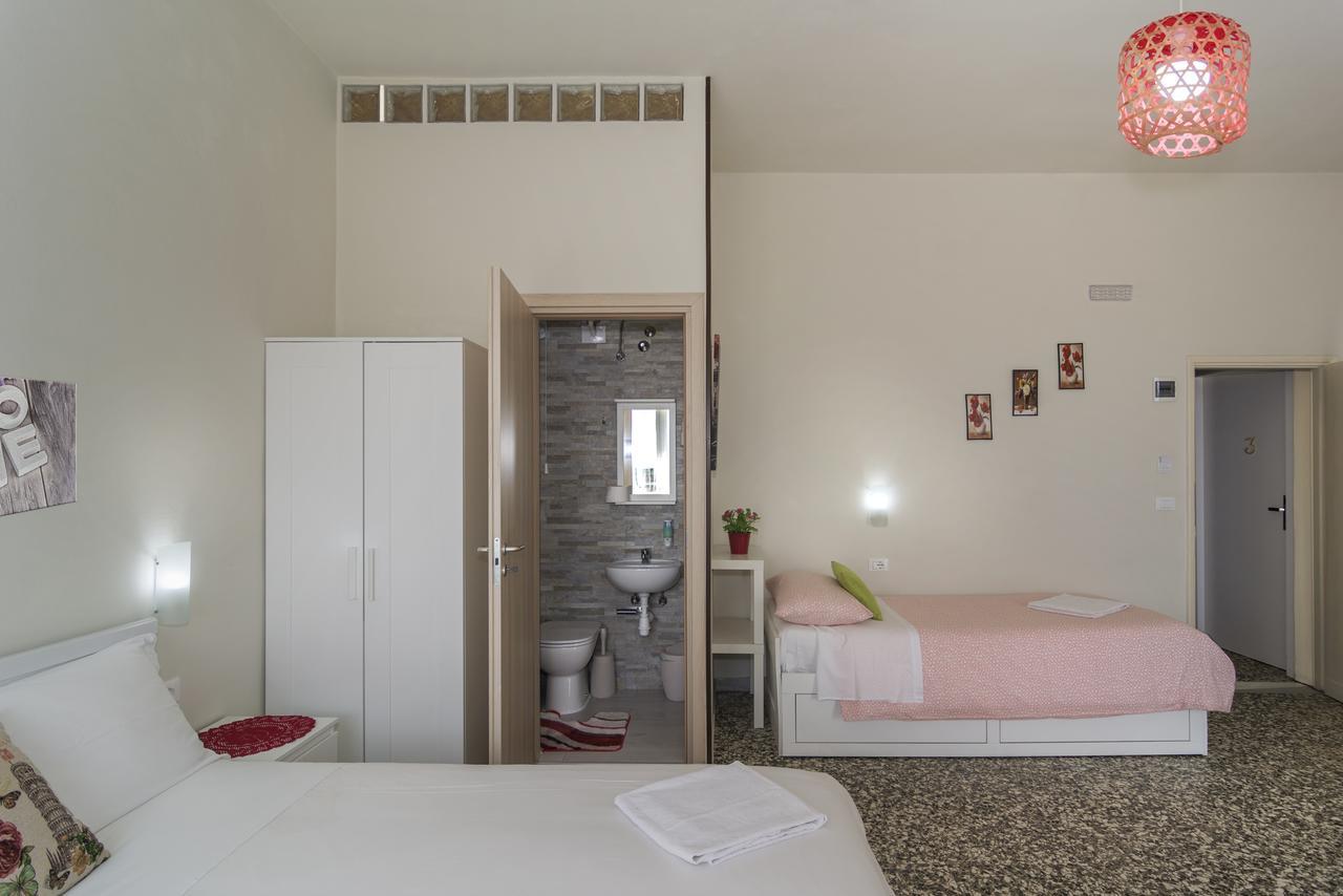 Quadruple Room Private Bathroom