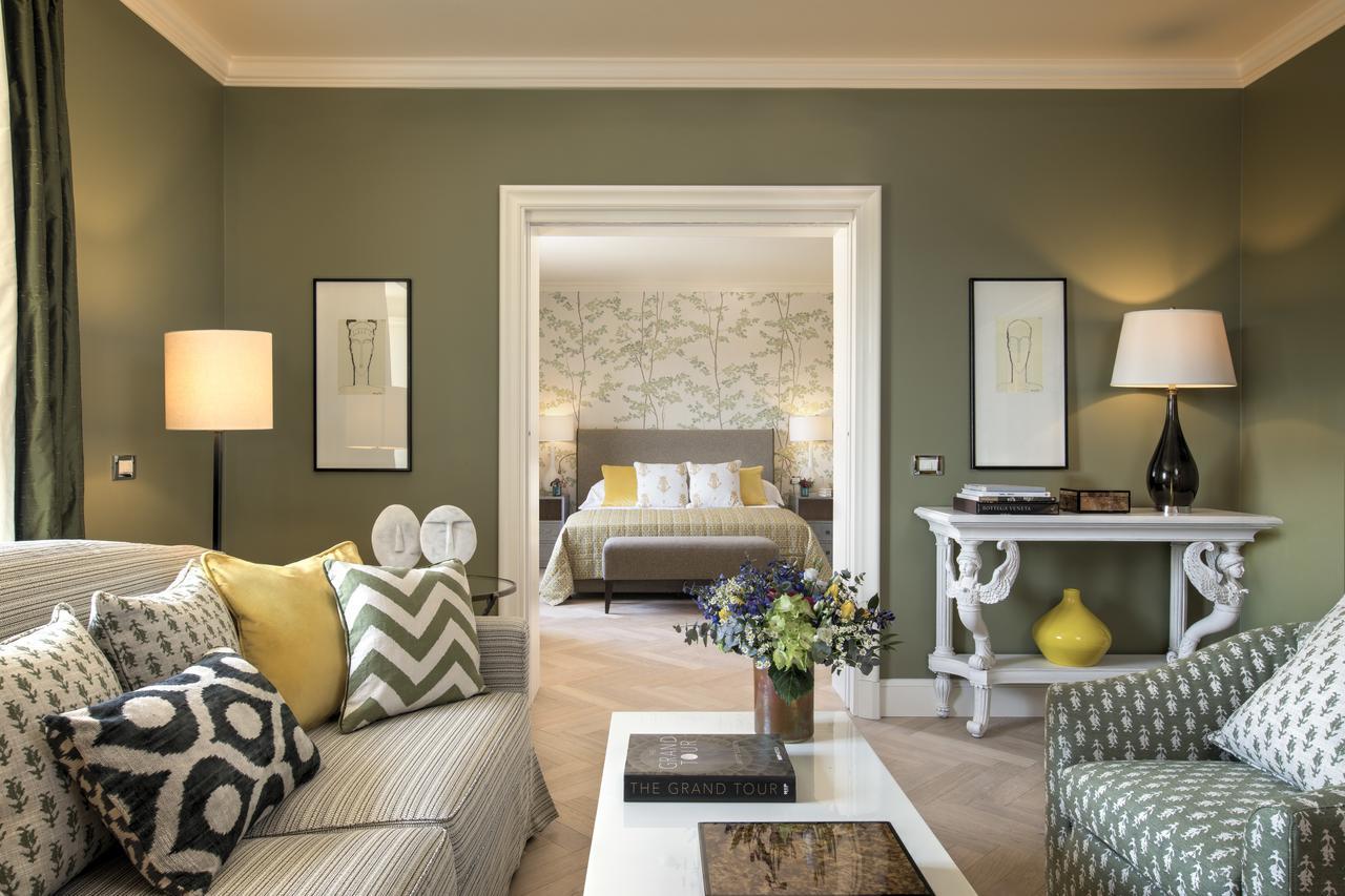 Deluxe Junior Suite,775070443:JPEG