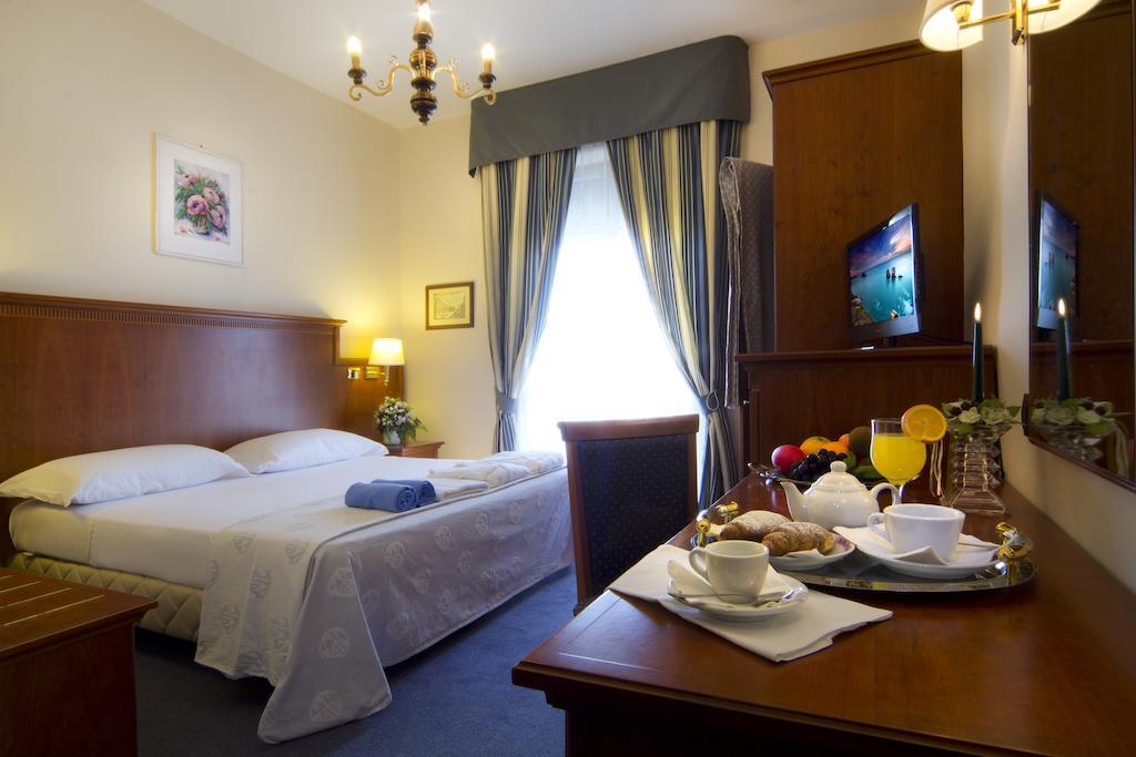 Double or Twin Room Balcony,584614311:JPEG