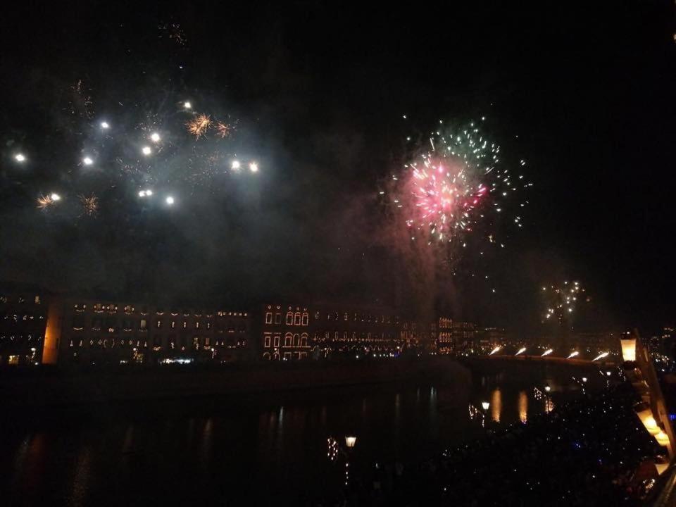 Driepersoonskamer met Balkon, Gedeelde Badkamer en Uitzicht op de Rivier
