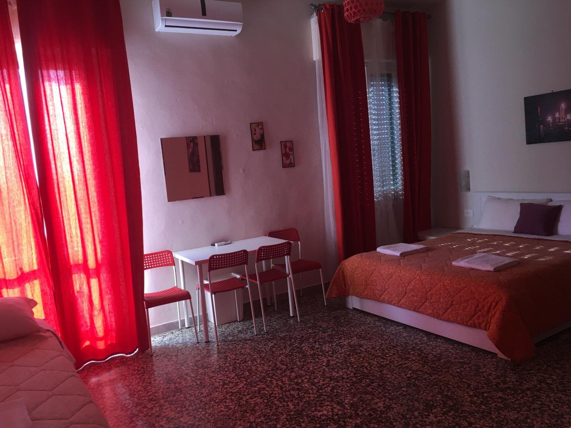 Quadruple Room Private Bathroom