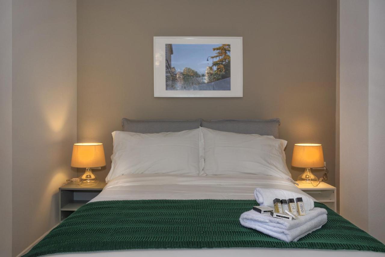 King Room Garden View