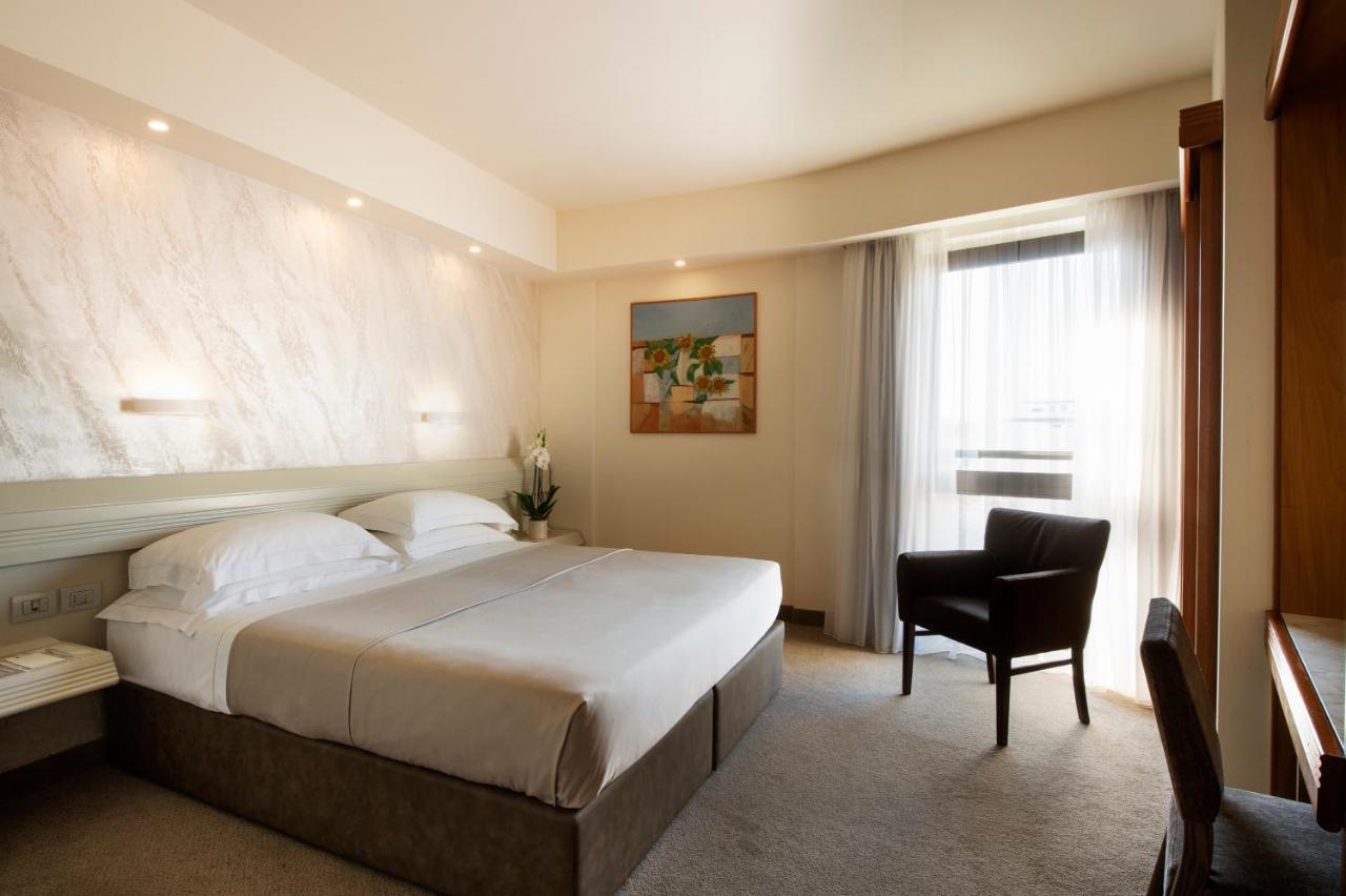 Junior Suite,757984249:JPEG