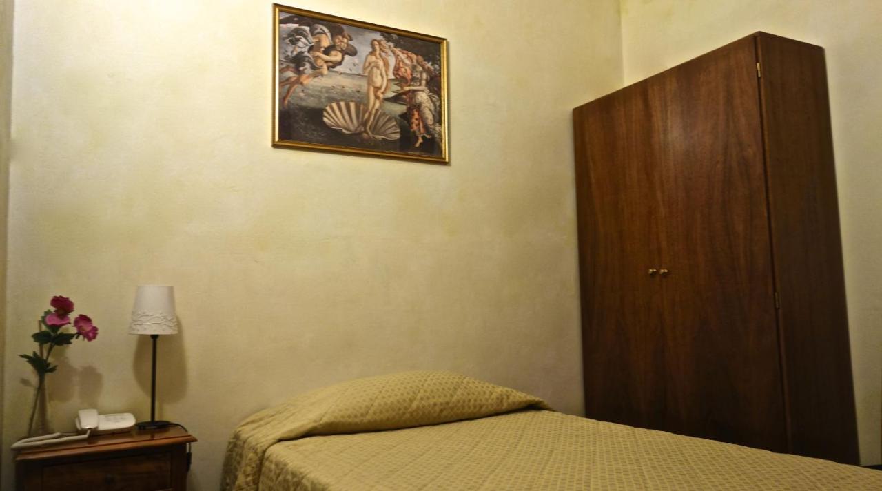 Single Room,162281010:JPEG