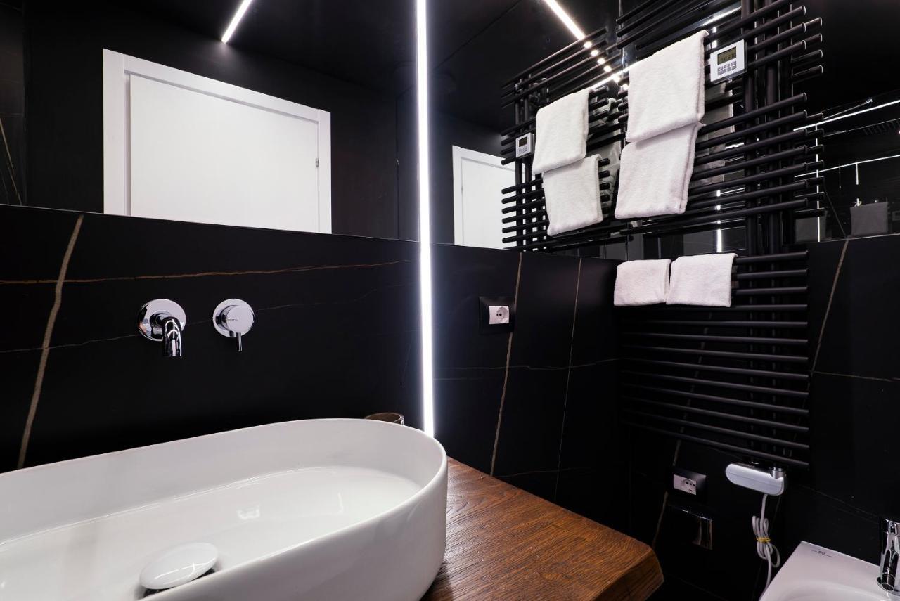 Superior Double Room,770315245:JPEG