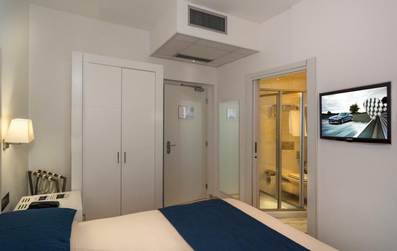 Comfort Single Room,789794631:JPEG