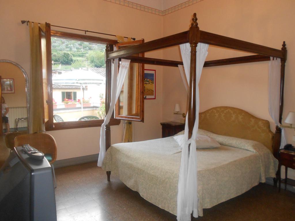 Triple Room,697954125:JPEG