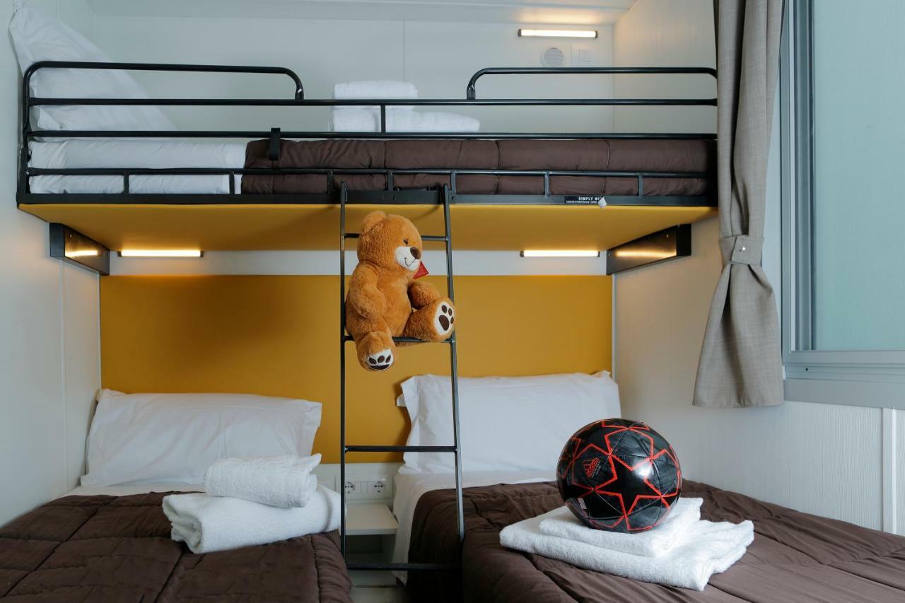 Superior Bungalow,1216409098:JPEG