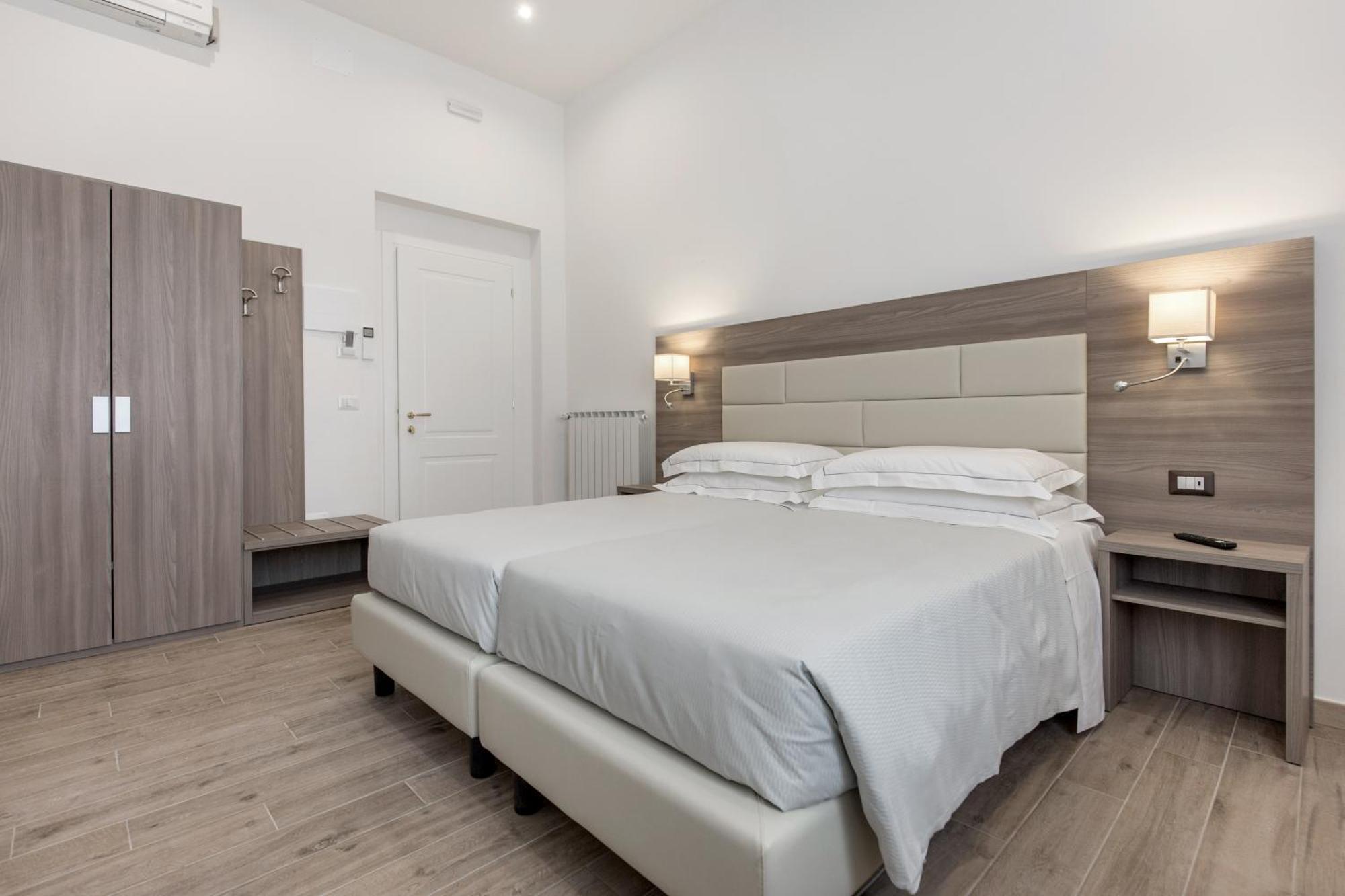 Superior Double or Twin Room,822795020:JPEG