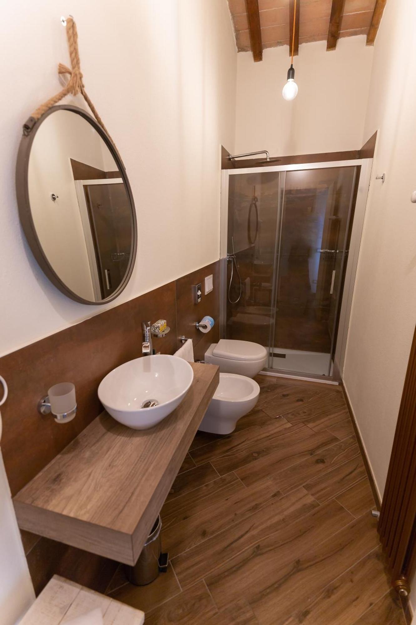 Standard Triple Room,991643434:JPEG