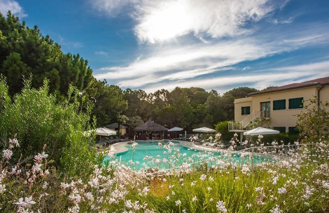 Tombolo Talasso Resort-1