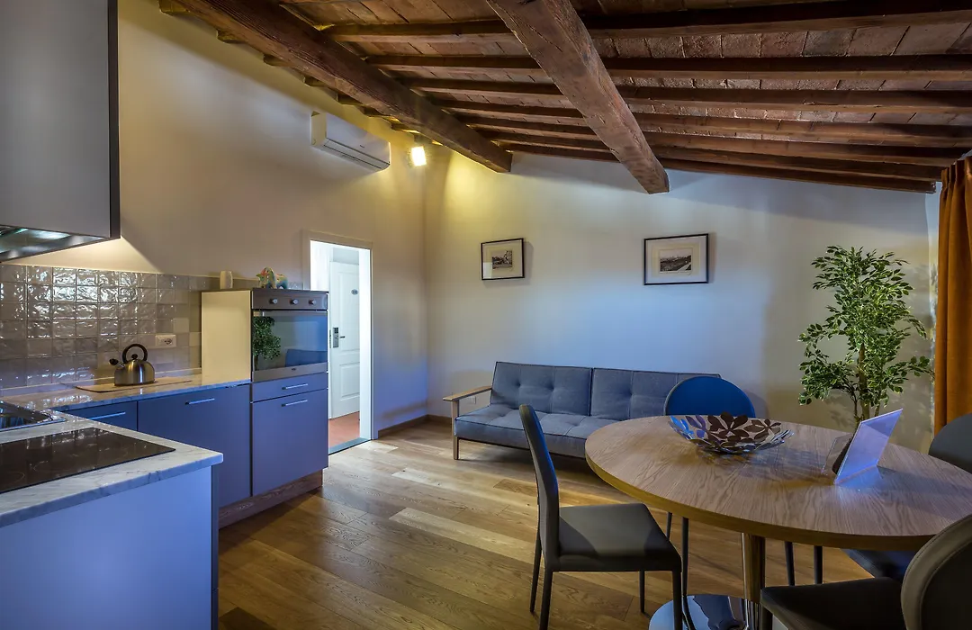 Martelli 6 Suite & Apartments-1