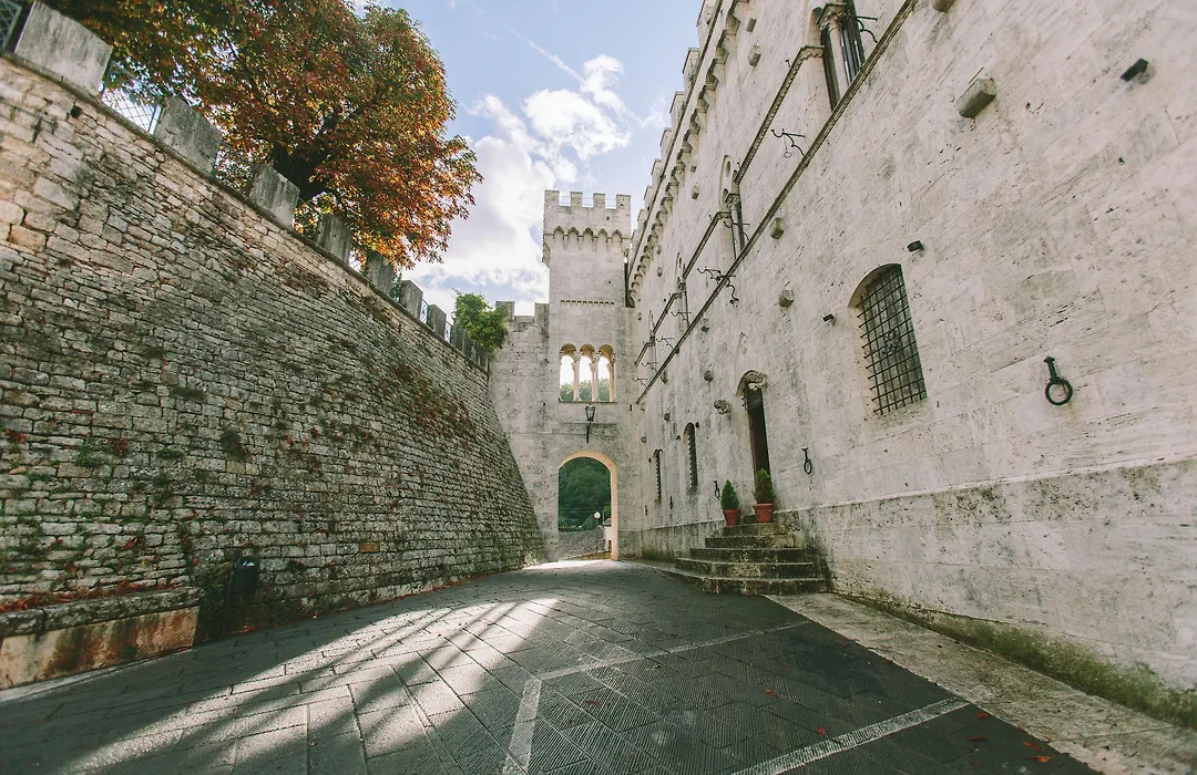 Castello Delle Serre-1