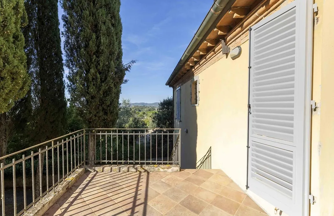 Villa Montarioso-1