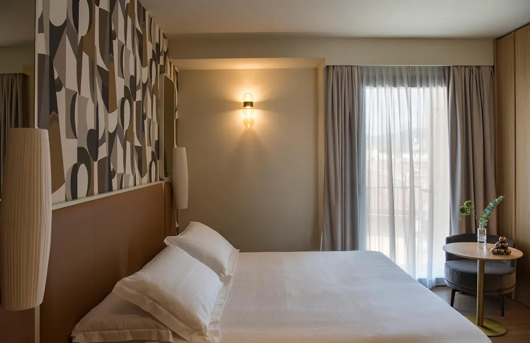 Columbus Urban Resort-1