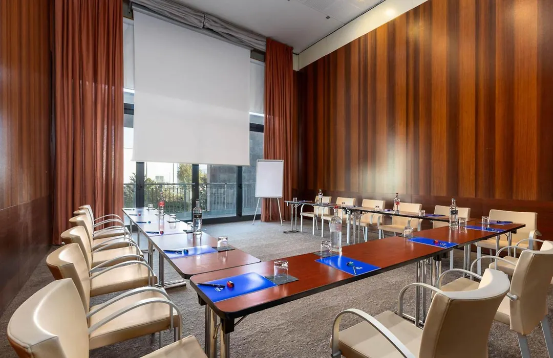 Doubletree By Hilton Florence Metropole-1